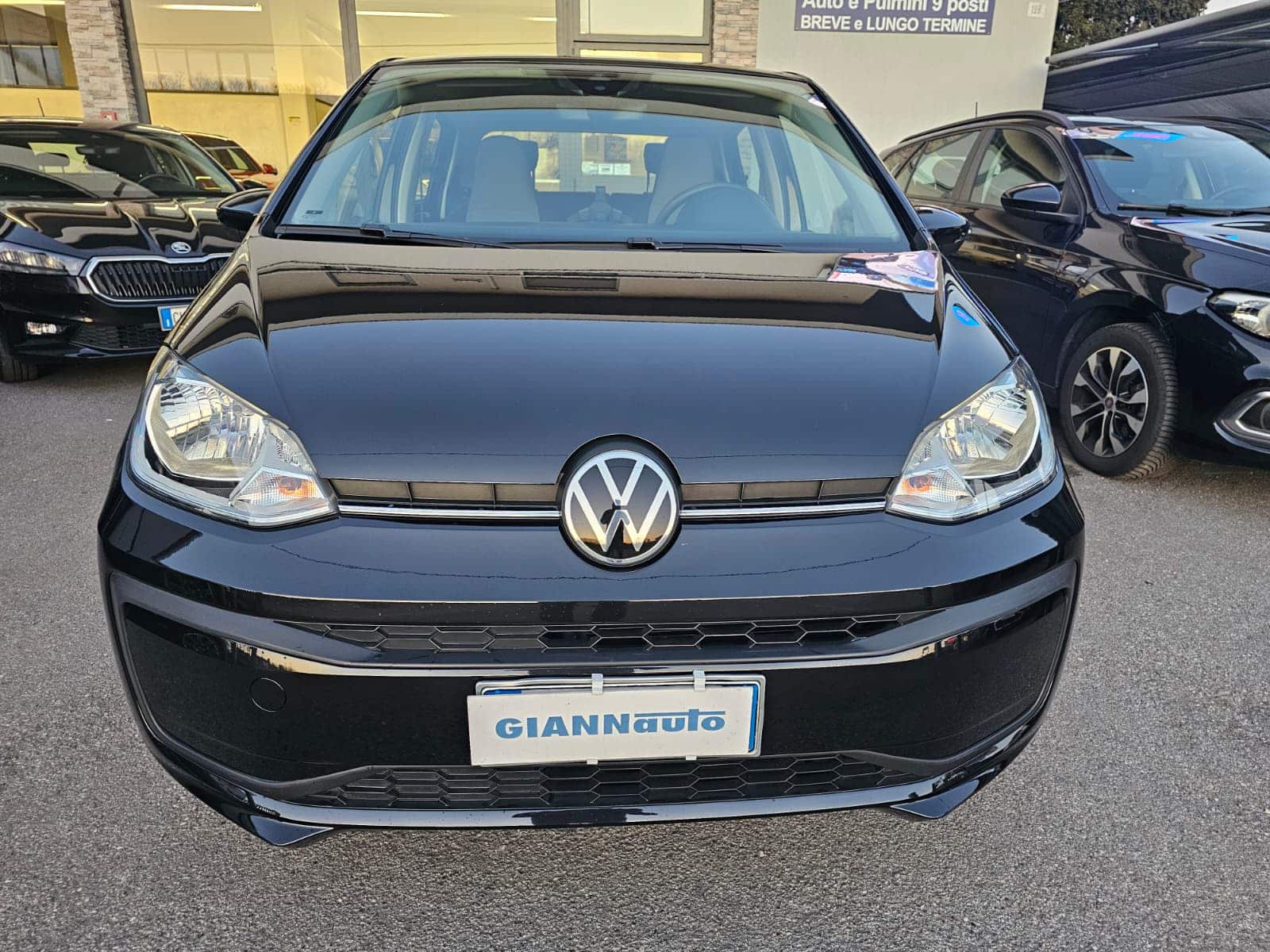 VOLKSWAGEN UP 1.0