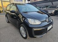 VOLKSWAGEN UP 1.0