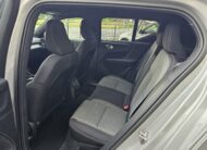 VOLVO XC40 T4