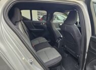 VOLVO XC40 T4