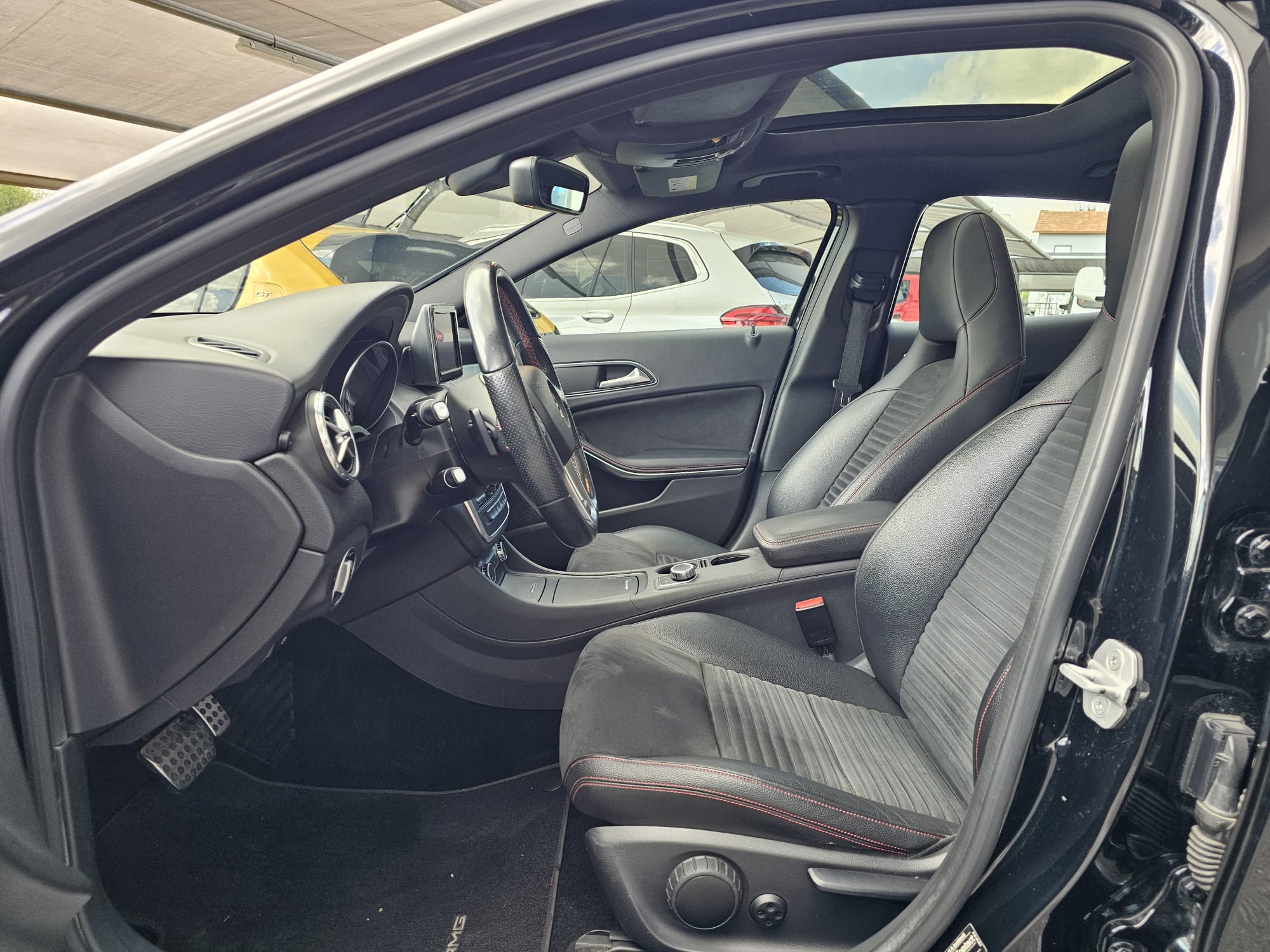 MERCEDES GLA 200D