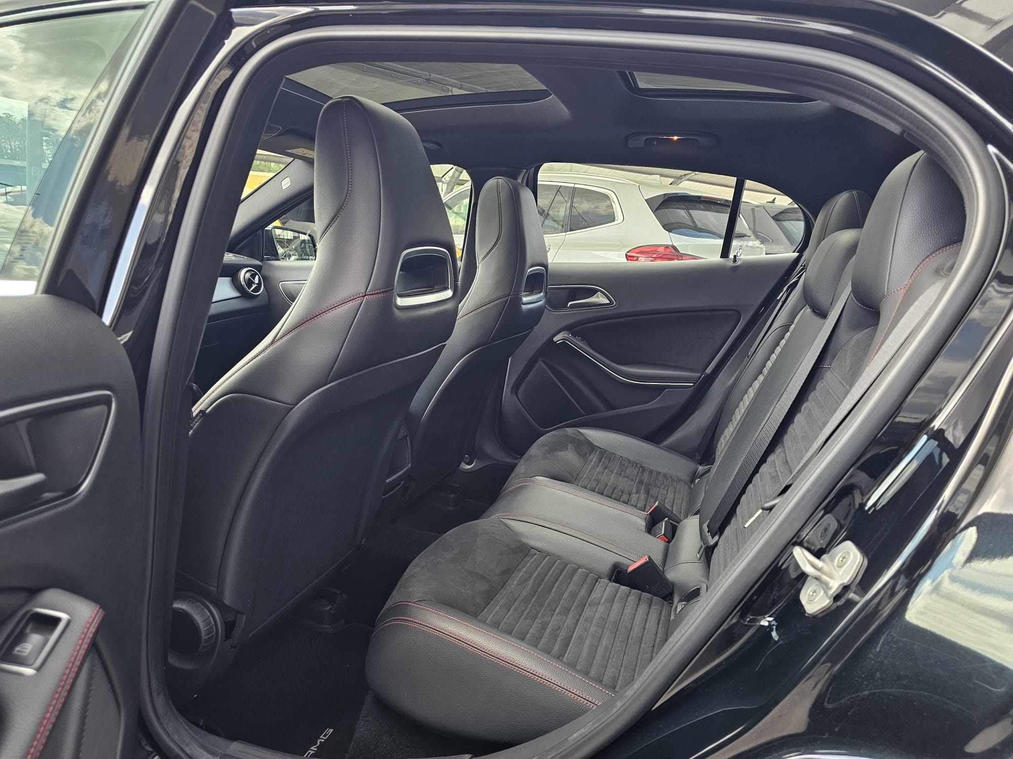 MERCEDES GLA 200D