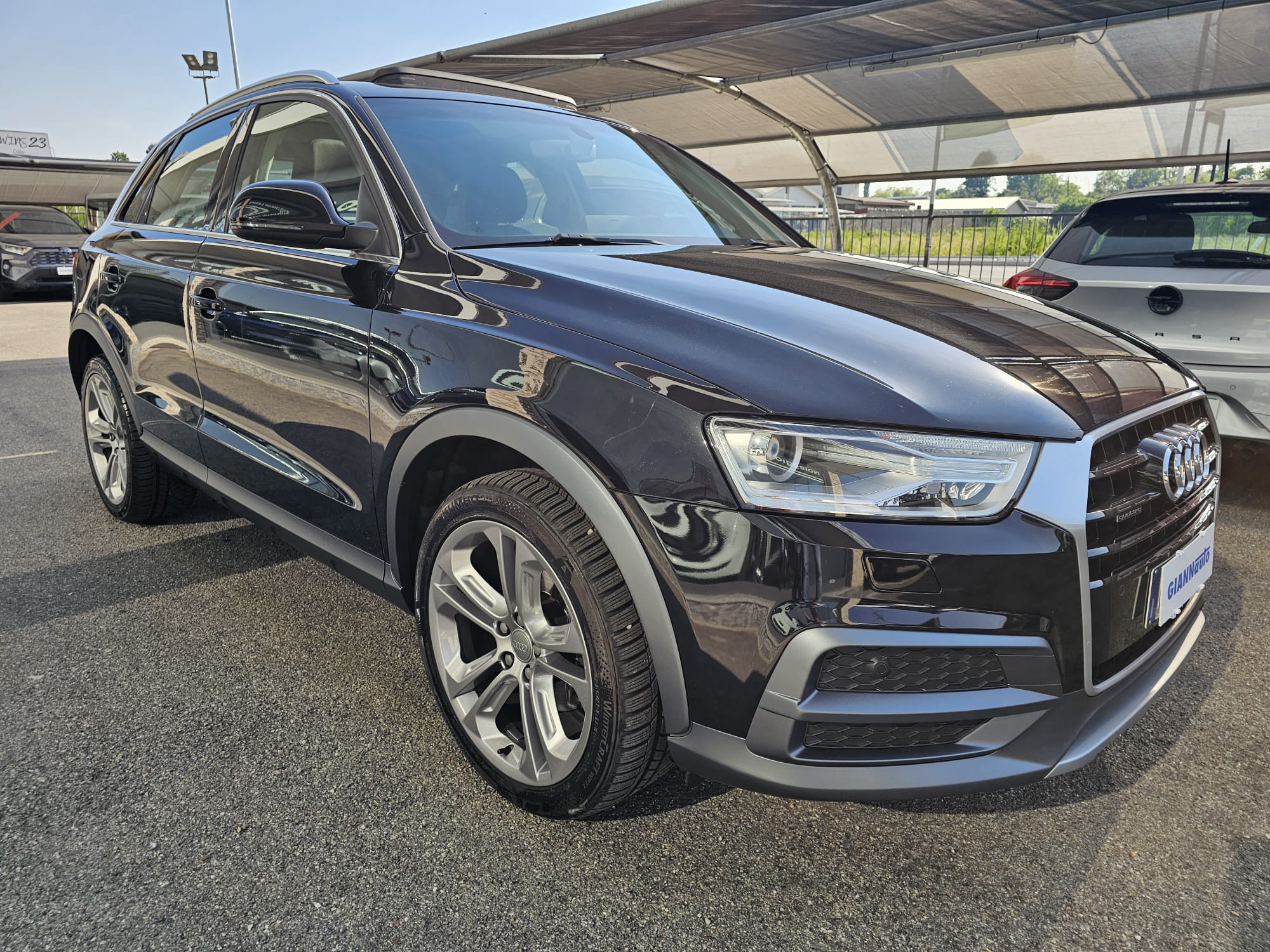 AUDI Q3 2.0 TDI