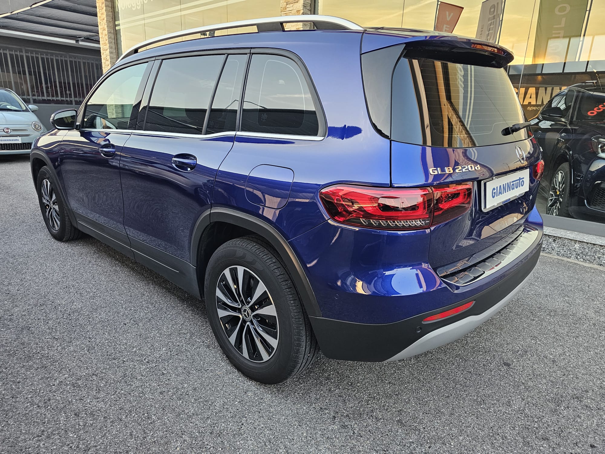 MERCEDES GLB 220D