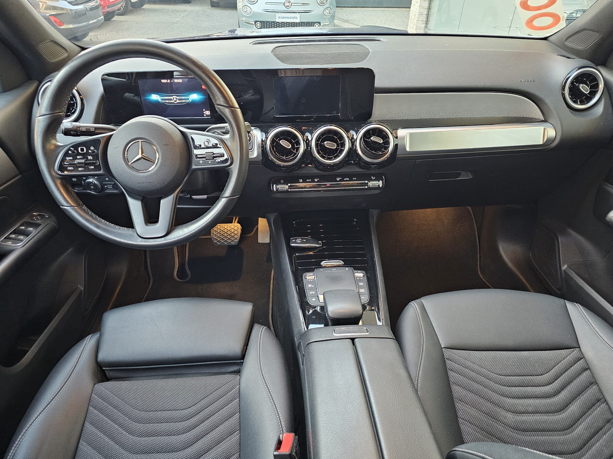 MERCEDES GLB 220D
